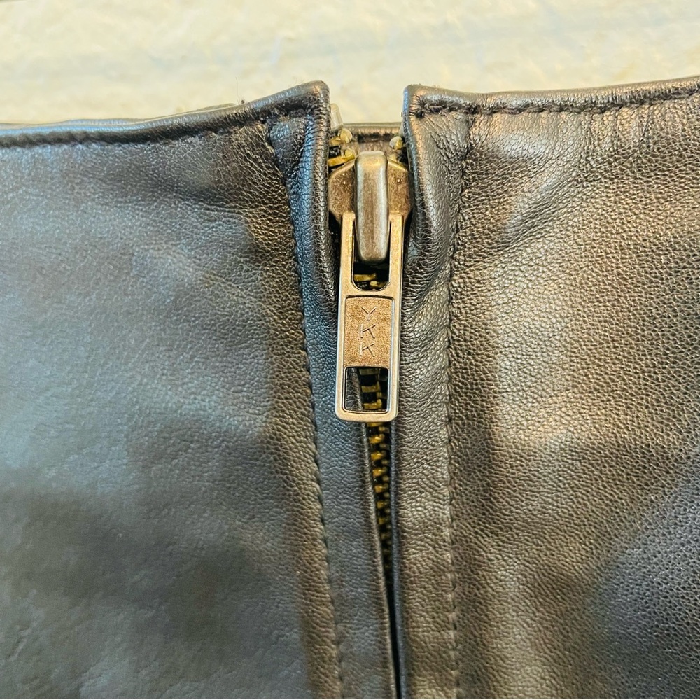 Wilsons Leather Maxima Black Lace Up Leather Mini Skirt | Size 6 - Picture 6 of 6
